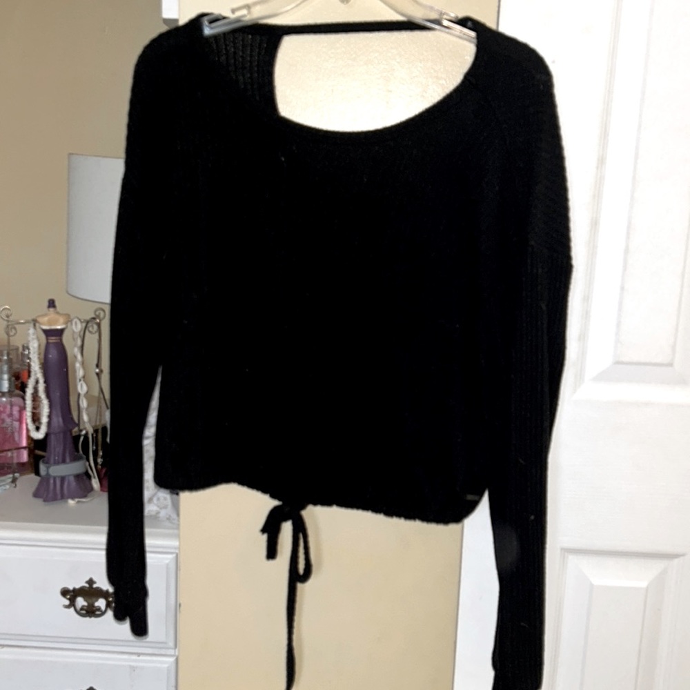 hollister crop long sleeve